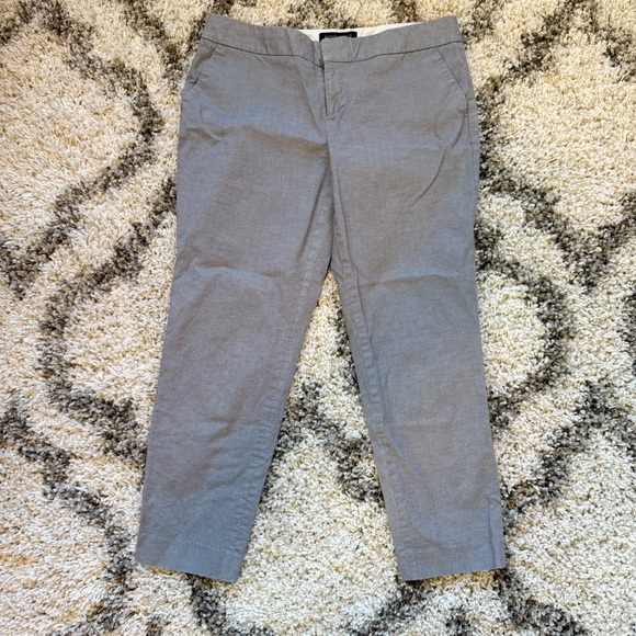 Banana Republic Pants - Banana Republic Women's Gray Cropped‎ Pants